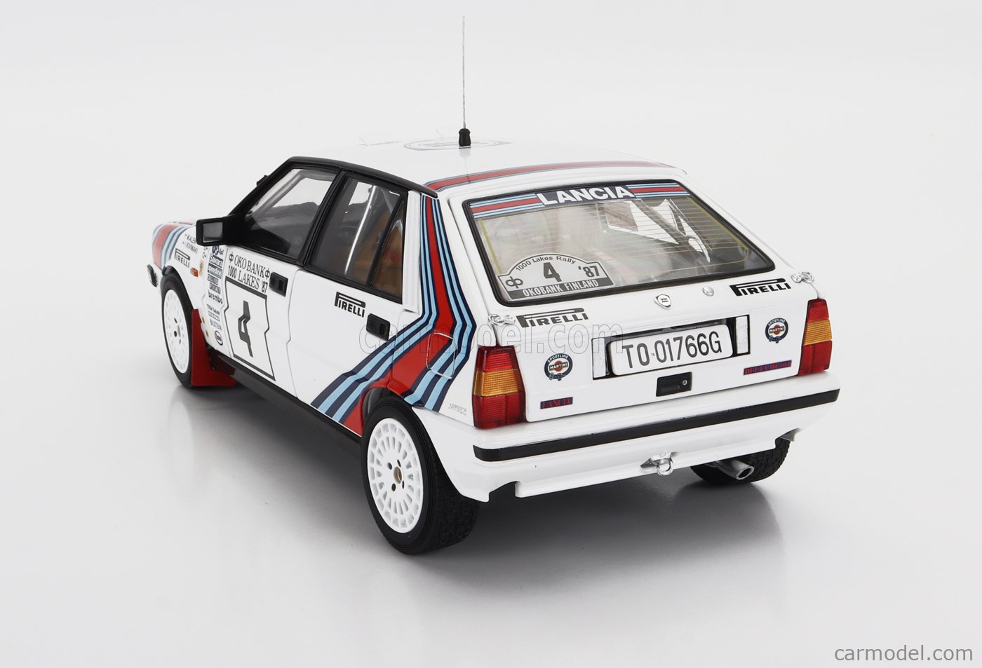 KYOSHO 08960B Escala 1/18 | LANCIA DELTA HF INTEGRALE 4WD TEAM