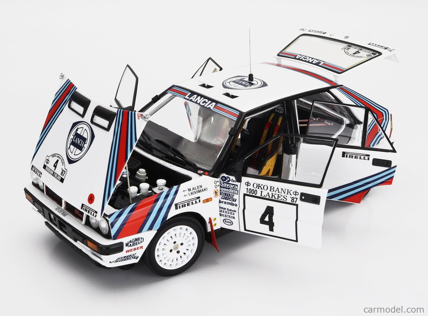 KYOSHO 08960B Escala 1/18 | LANCIA DELTA HF INTEGRALE 4WD TEAM