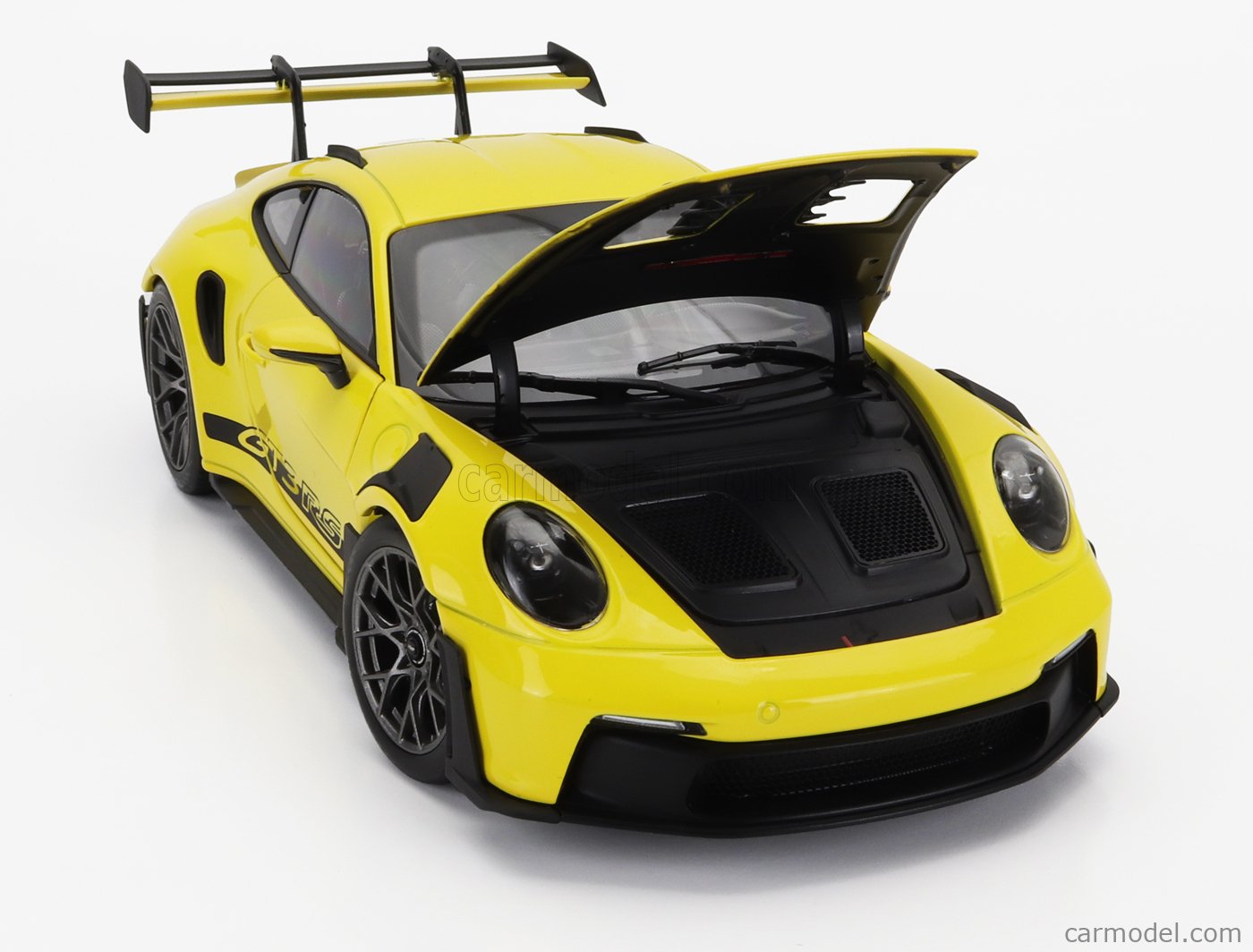 ミニカー Norev 1/18 Porsche 911 GT3 2021 Yellow 1/18 NOREV Porsche 911 GT3 2021 (Yellow) - YouTube