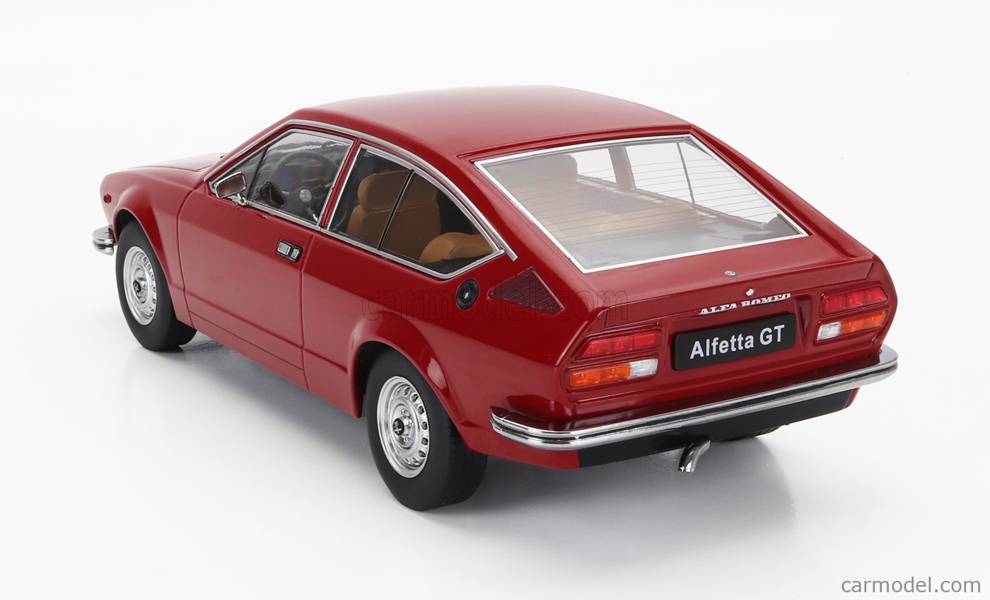 今だけ半額 1/18 アルファロメオ スッド 赤 レッド Alfa Romeo Alfasud 