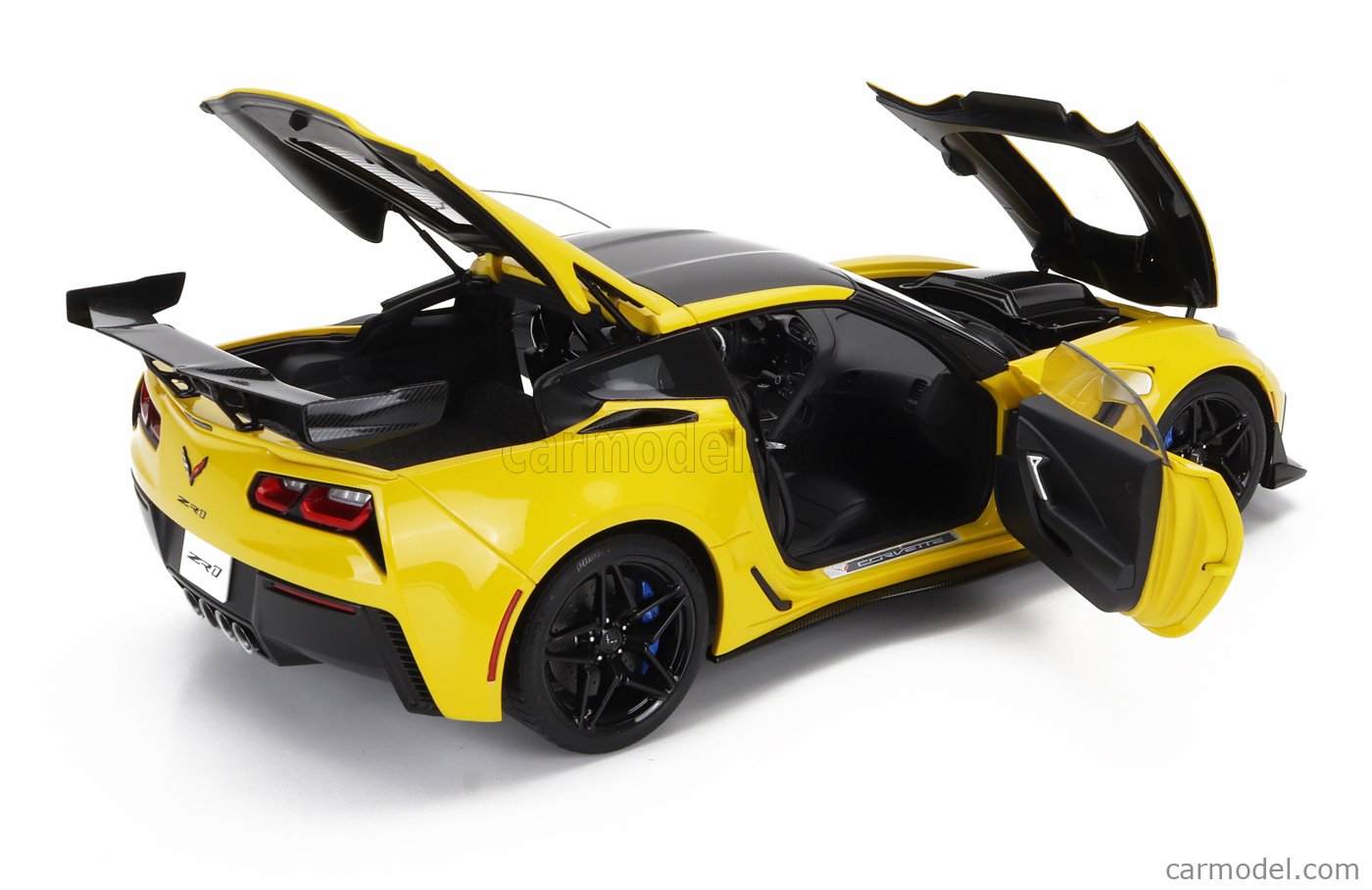 AUTOart　Chevrolet Corvette 1:18 AUTOart 1:18 Chevrolet Corvette C7 ZR1 (Corvette Racing