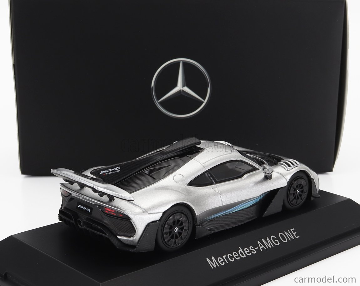 I-SCALE B66961040 Scala 1/43  MERCEDES BENZ ONE AMG (C298) 2022 HIGHTECH SILVER