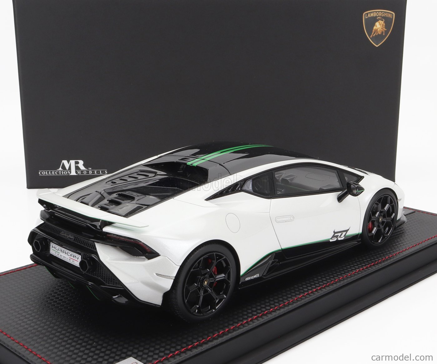 Lamborghini Huracàn Tecnica MR 1/18 LAMBO054A | Exclusive Car Models