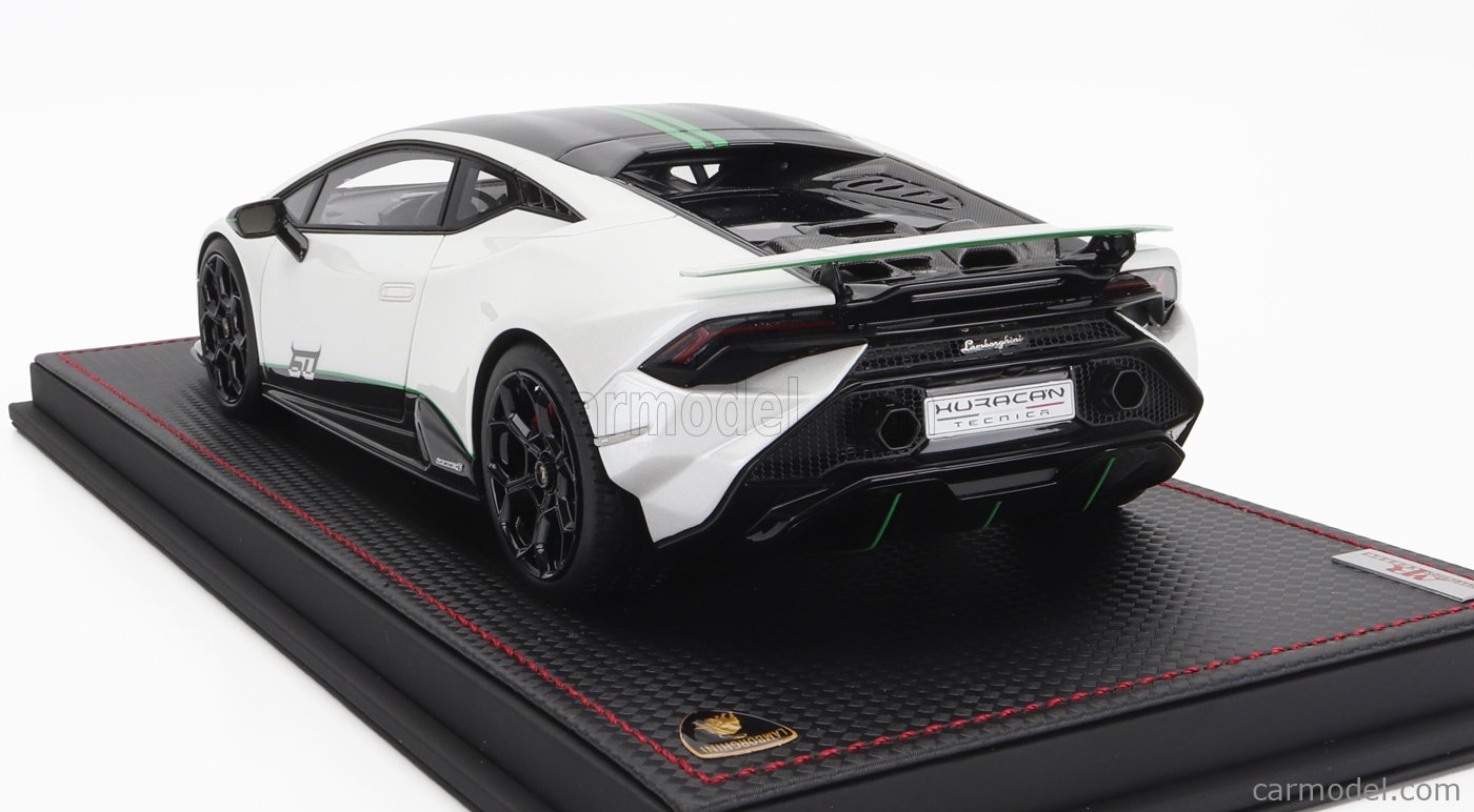 Lamborghini Huracàn Tecnica MR 1/18 LAMBO054C | Exclusive Car Models