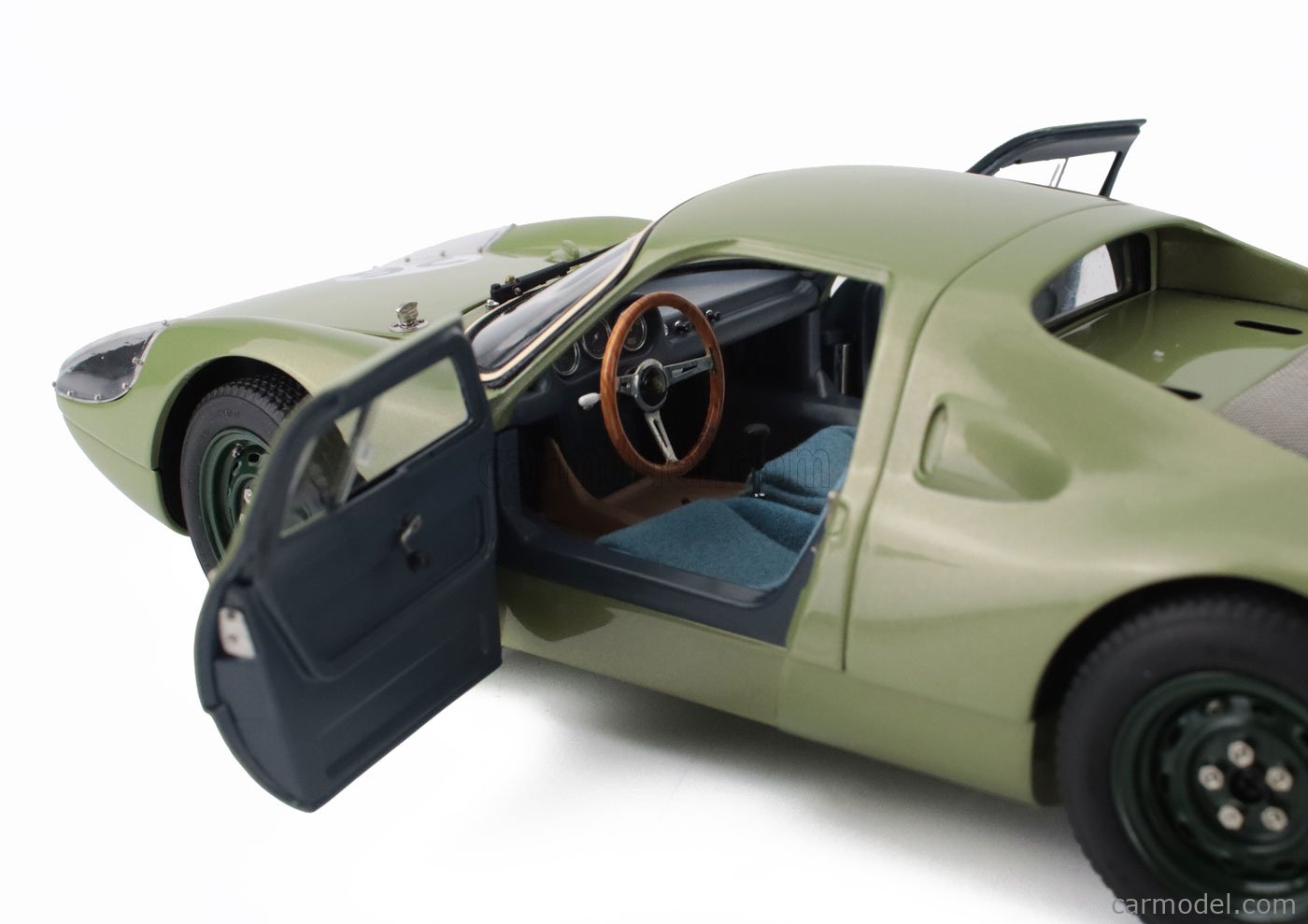 CMC M232 Scale 1/18 | PORSCHE 904 CARRERA GTS ch.904-025 N
