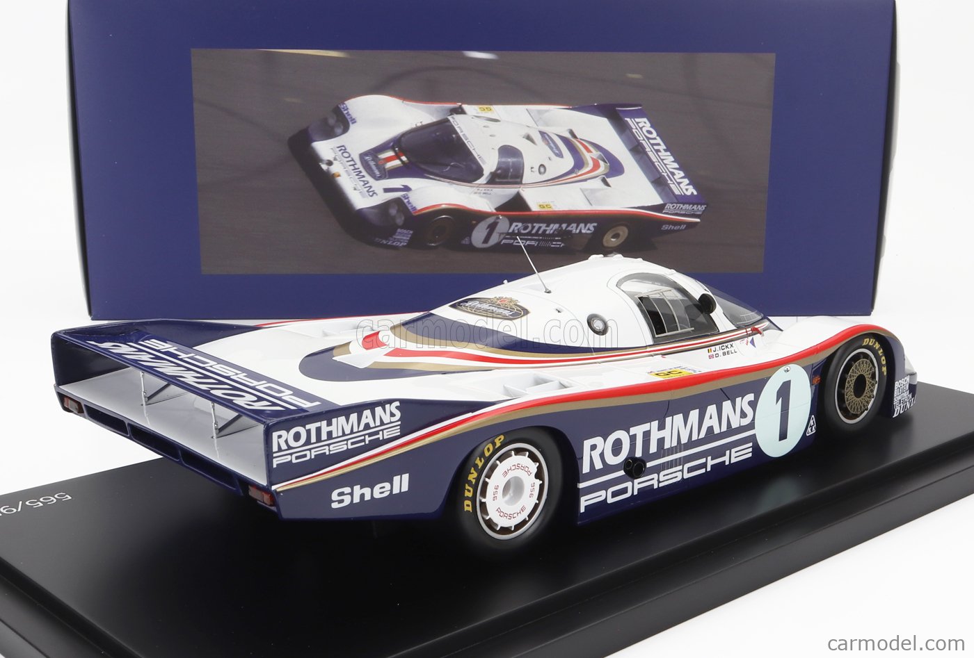 Porsche 956 Winner Le Mans 1984 n° 7 Newman 1/18 Spark