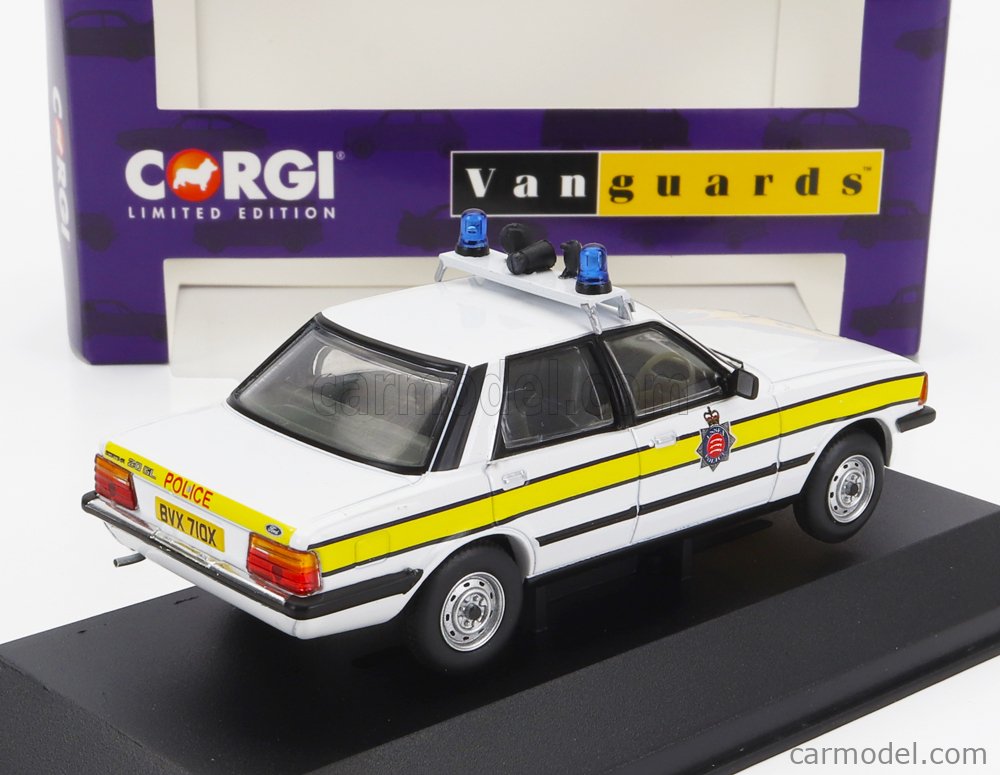 A collection of various boxed Vanguards 1:43 scale die-cast cars