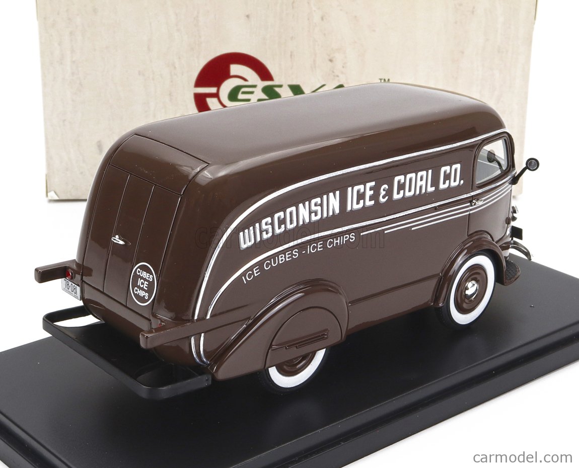 Camion moissonneuse internationale Banque de photographies et d'images