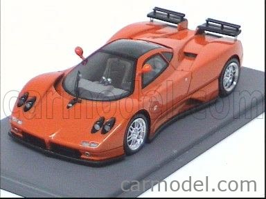 FIVE BOXED SPARK MODEL MINIMAX VEHICLES, to include a Pagani Zonda F 2005 Silver, numbered S0199, a
