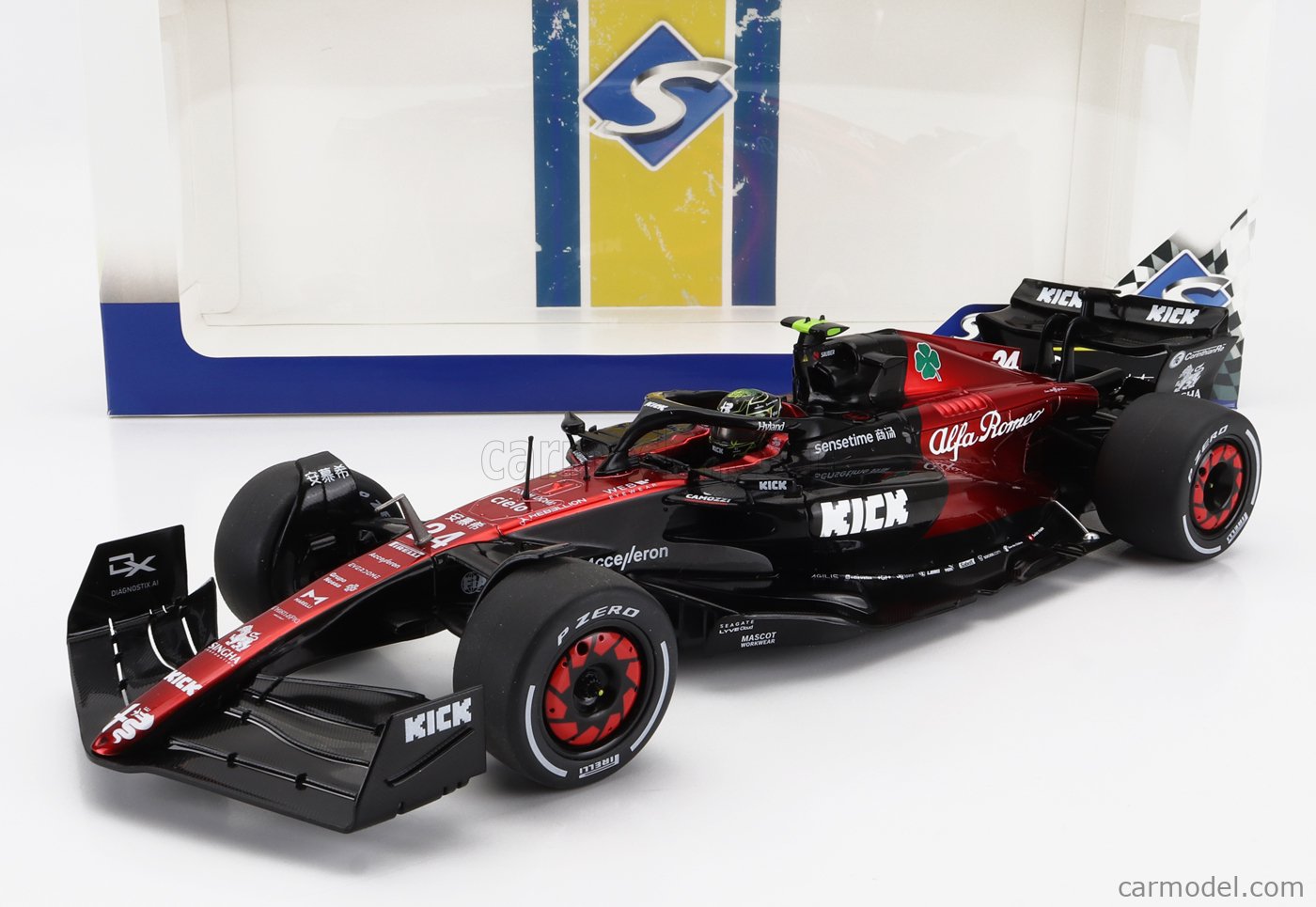 Spark 18S974 – Alfa Romeo F1 Team C43 N°24 Zhou – Las Vegas 2023 – 1/18 – Précommande