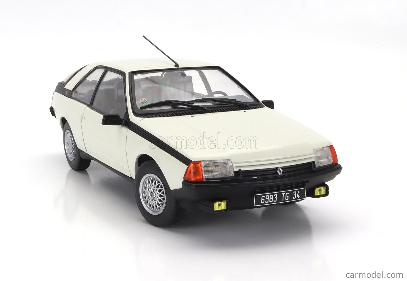 Miniature Solido 1/18 - Renault Fuego Turbo 1985, Couleur Blanche (neuf, Prévente)