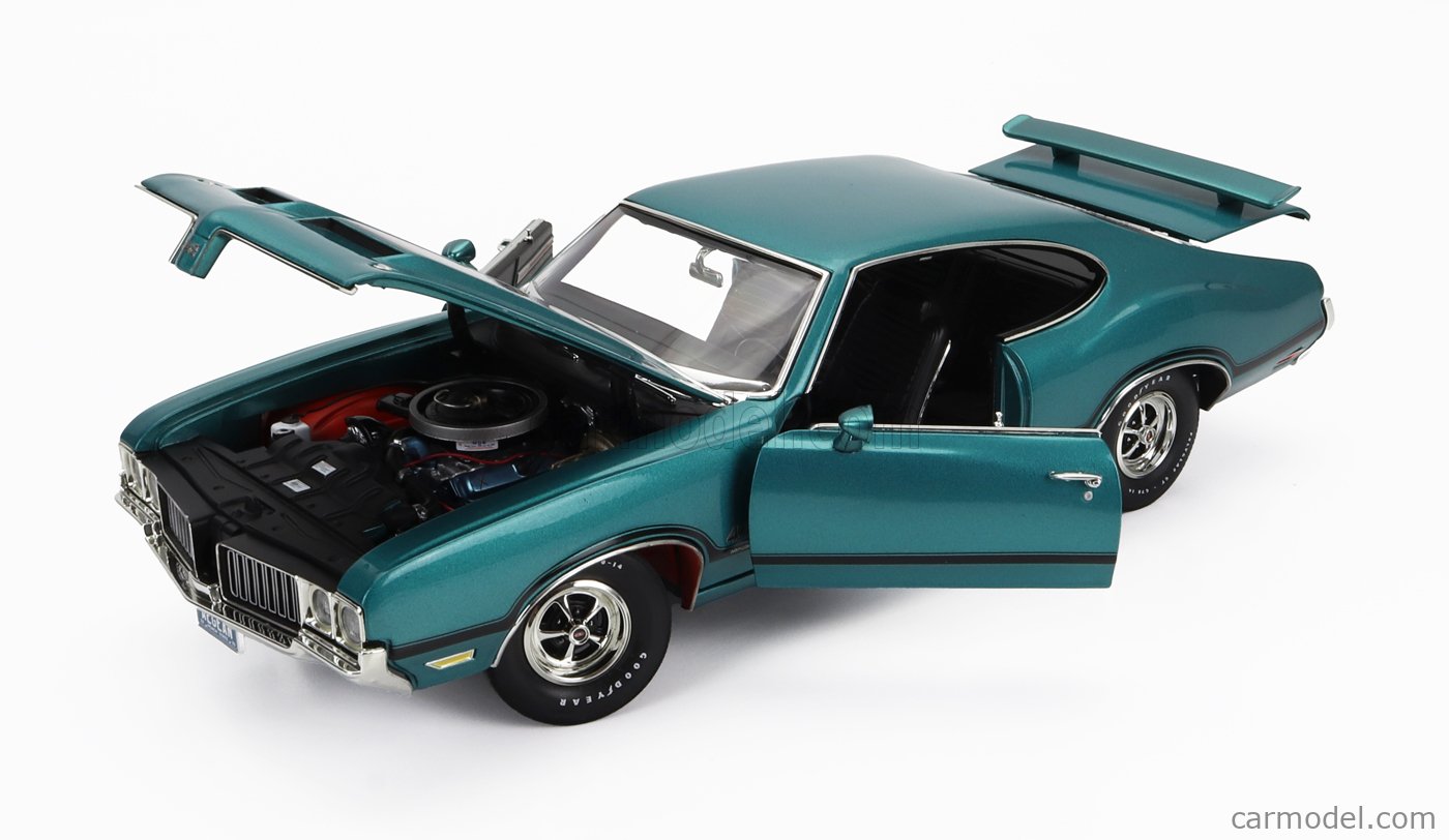 Diecast model cars Oldsmobile 442 1/18 ACME W-30 metallise türkis 1970
