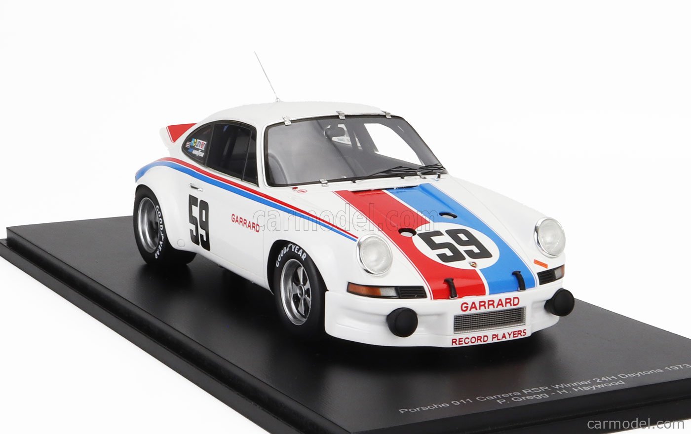 Brumos Porsche 911 ミニカー 1/18 Amazon.com: 911 RSR 3.8 White Collab64 Series 1/64 Diecast