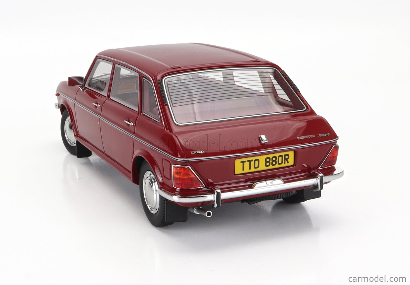 Modèle Réduit AUSTIN MAXI 1750 1971 – Vert Brooklands – Échelle 1/18 – Cult Models – Neuf
