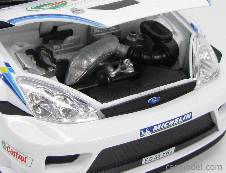 激レア　AUTO ART Ford Focus ラリーカー 　1/18 激レア AUTO ART Ford Focus ラリーカー 1/18 激レア AUTO ART