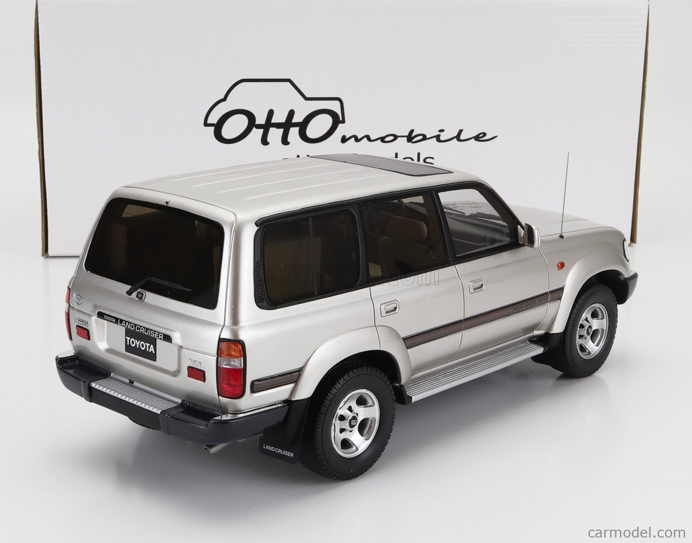 Modèle Réduit Toyota HDJ80 Ottomobile échelle 1/18 - Neuf - Collection