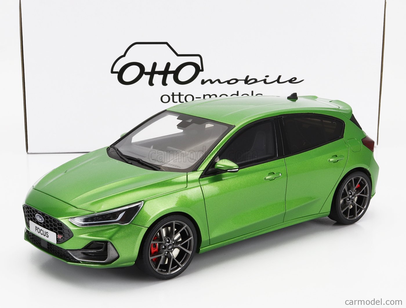 OTTO-MOBILE OT450 Scale 1/18 | FORD ENGLAND FOCUS MK5 PHASE 2 ST 2022 GREEN