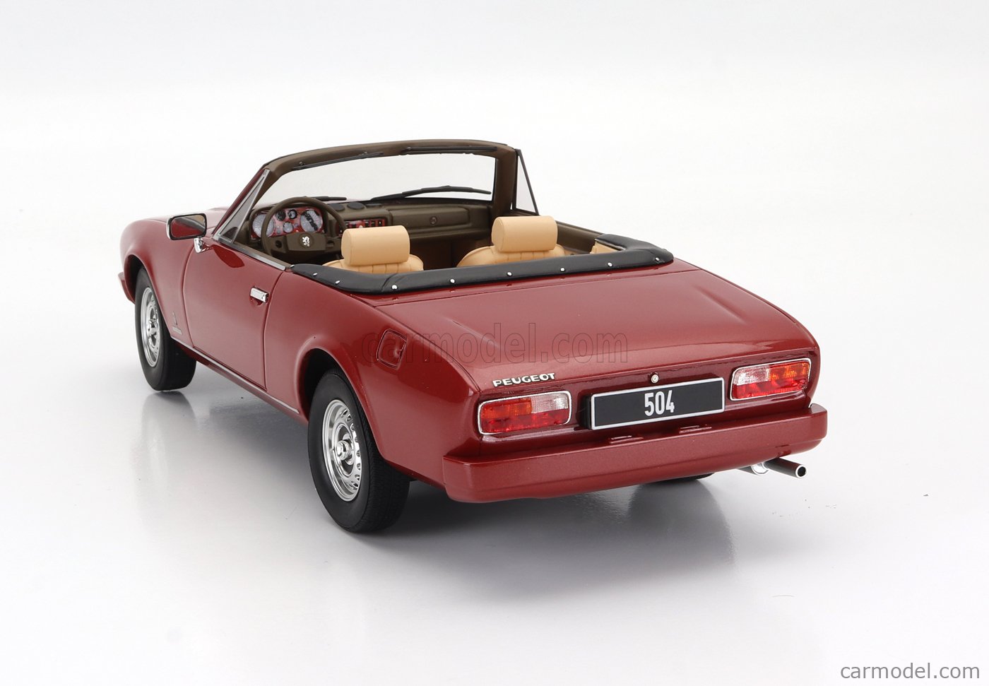 Peugeot 504 Cabriolet Rouge échelle 1/18 – Cult Models Résine CML192-1