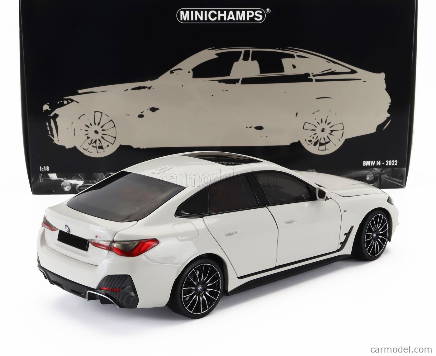 未使用品】ミニカー 1/18 BMW 4シリーズ i4 M50 (G26) - メルカリ