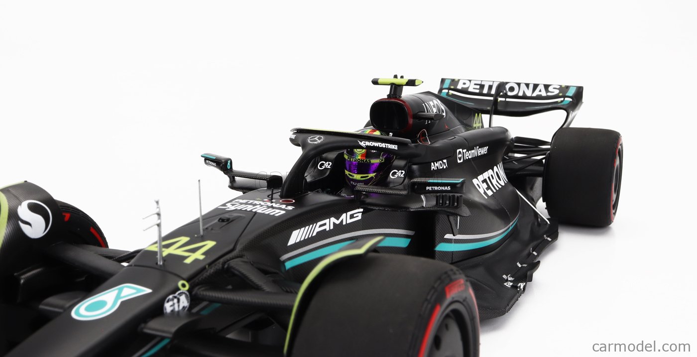 Minichamps 1:43 - Voiture de course miniature - Mercedes-AMG Petronas F1 Team W1