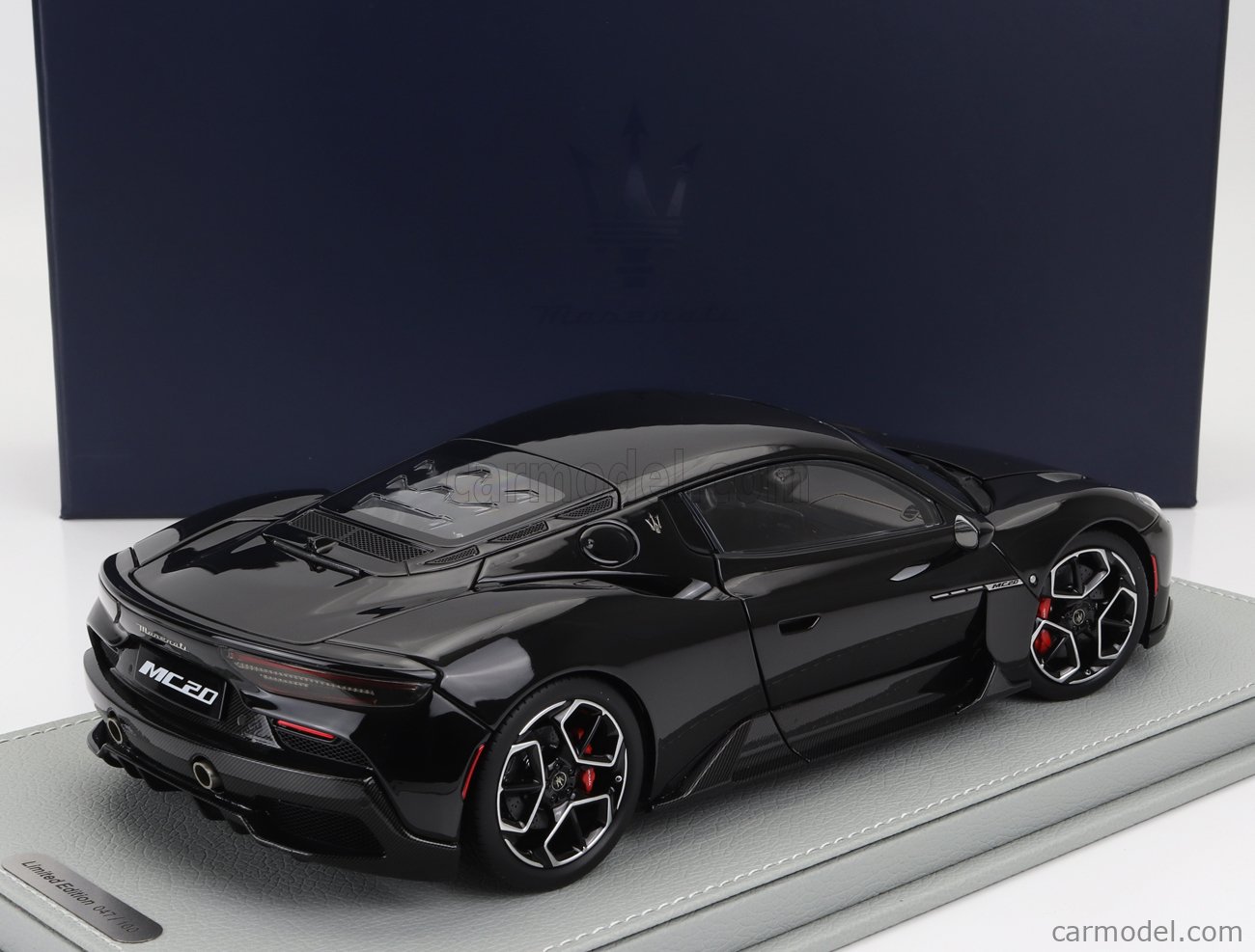 Modèle Réduit BBR Maserati MC20 Noir Enigma échelle 1/18 | Matière Zamac | Avec Boîte Et Support | Neuf Boîte Fermée | Collection