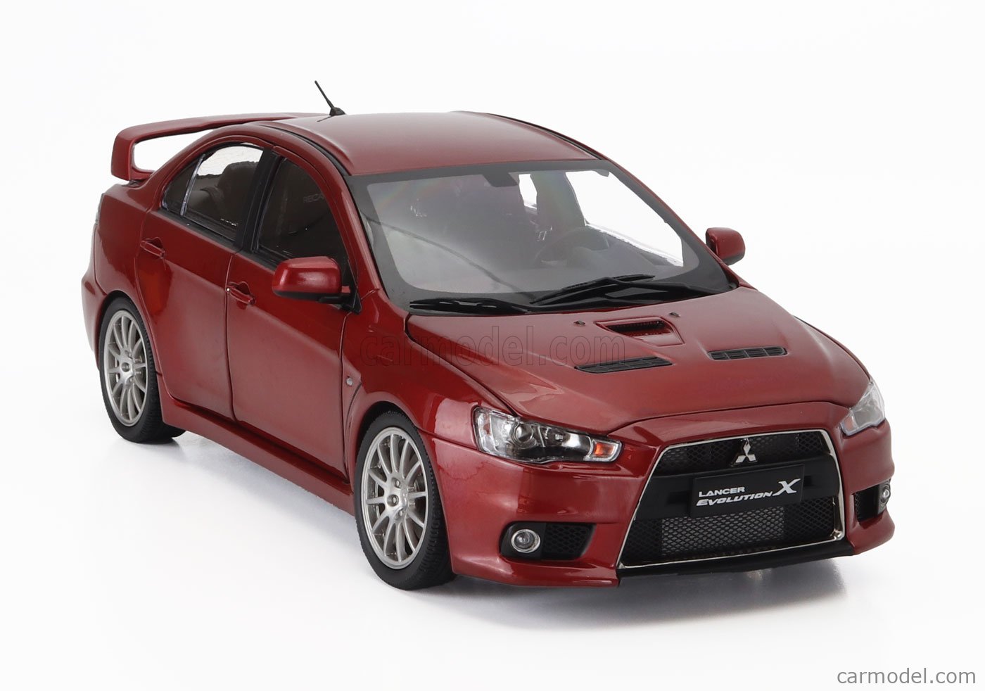 SUN-STAR 05822 Scale 1/18 | MITSUBISHI LANCER EVO X 2007 RED MET
