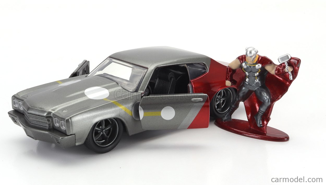 Jada Toys Marvel Thor 1:32 Die-Cast 1970 Chevy Chevelle SS - With Opening Doors & Thor Figure
