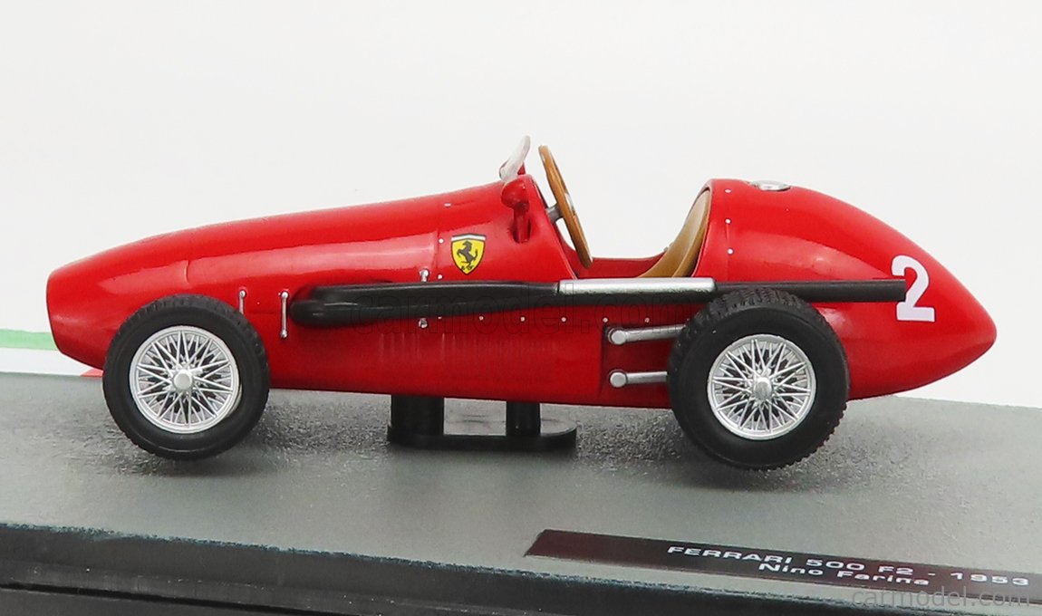 Miniature Quartzo Ferrari 500F2 1/43 - Giuseppe Farina 1953 - F1 - Excellent état