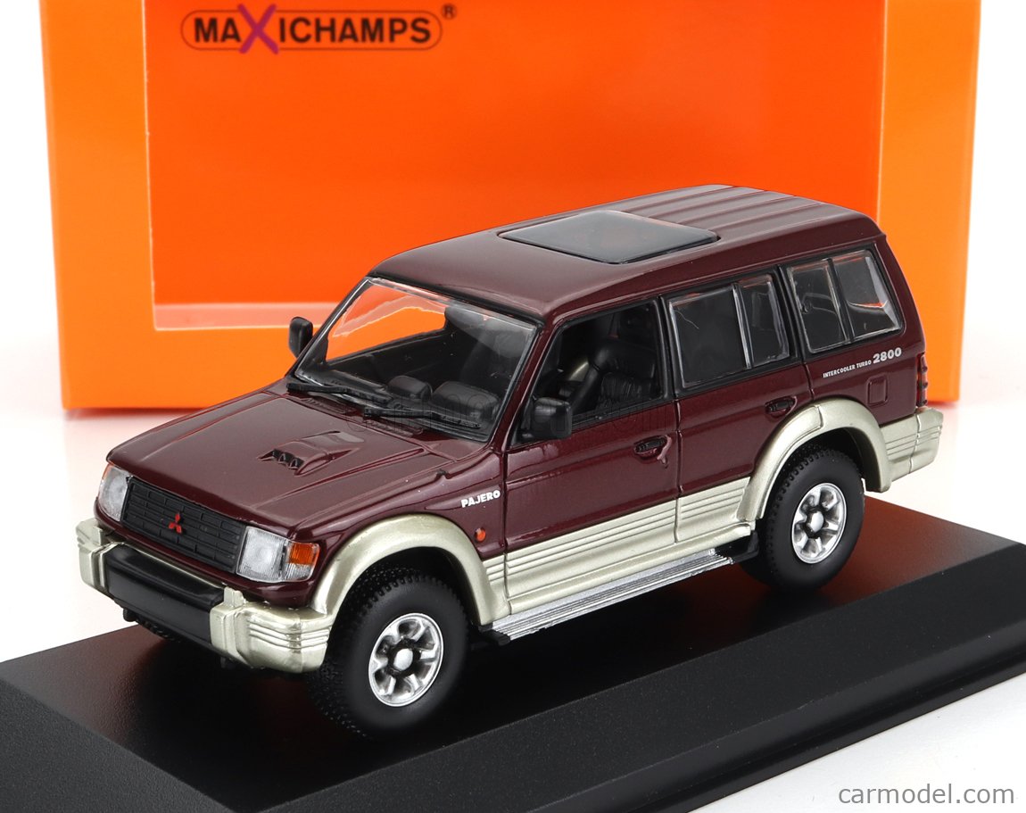 1/43 FIRST MITSUBISHI JEEP J30 (1961)