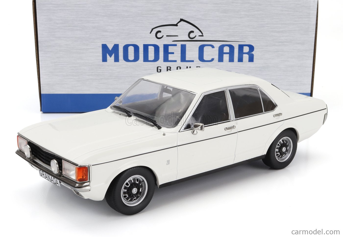 MCG MCG18395 Scale 1/18 | FORD ENGLAND GRANADA MKI 1975 WHITE