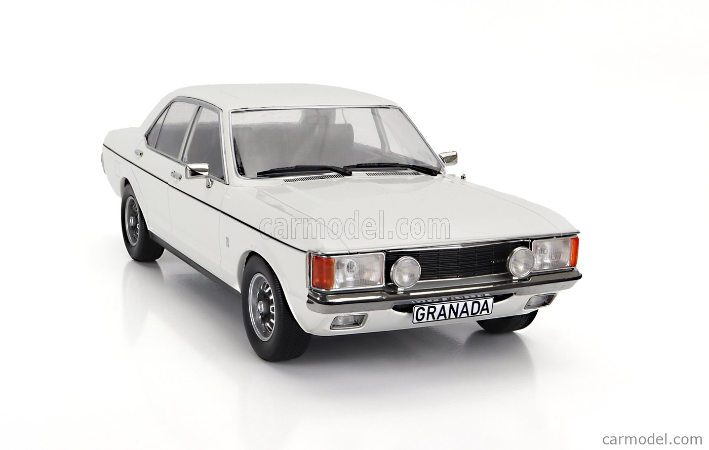 Miniature Ford Granada GLS 2.6 Mk1 1975 Rouge - Echelle 1/18 Model Car Group