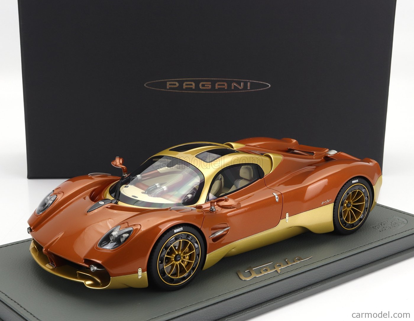 Miniature BBR Pagani Utopia M208 – 1/18 – Bleu Metallizzato – Précommande
