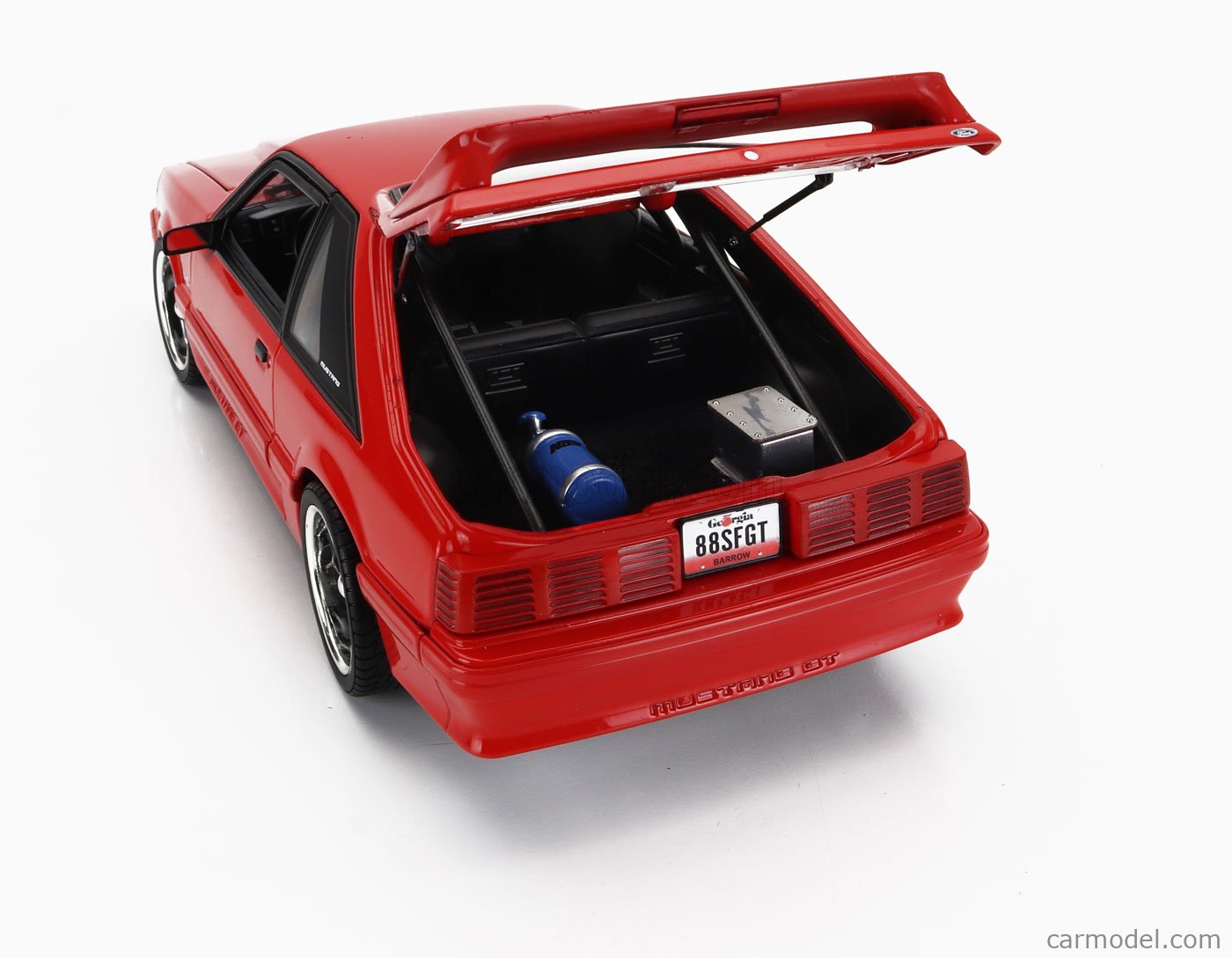 GMP 19002 Masstab: 1/18 | FORD USA MUSTANG GT 5.0 STREET FIGHTER 1988 RED