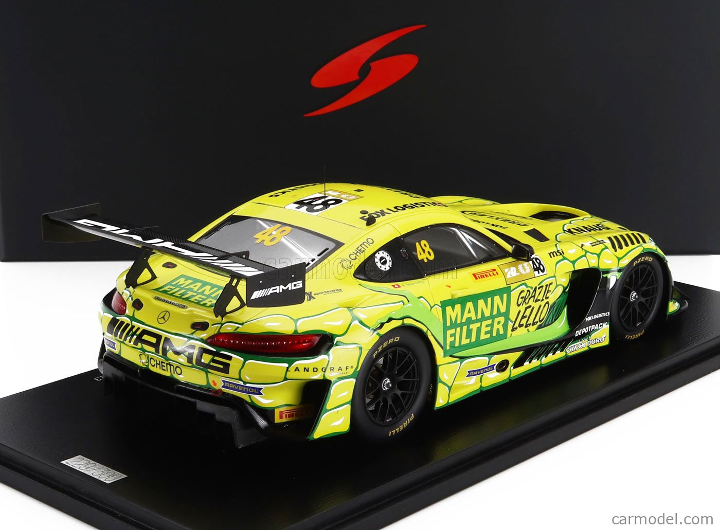 SPARK-MODEL 18SA031 Masstab: 1/18 | MERCEDES BENZ GT3 AMG