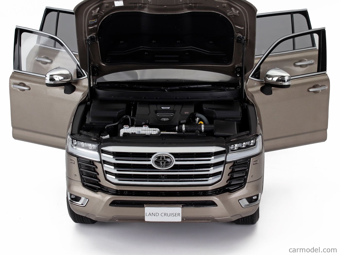 LCD-MODEL LCD18013-ZX-GO Scale 1/18 | TOYOTA LAND CRUISER 300-ZX