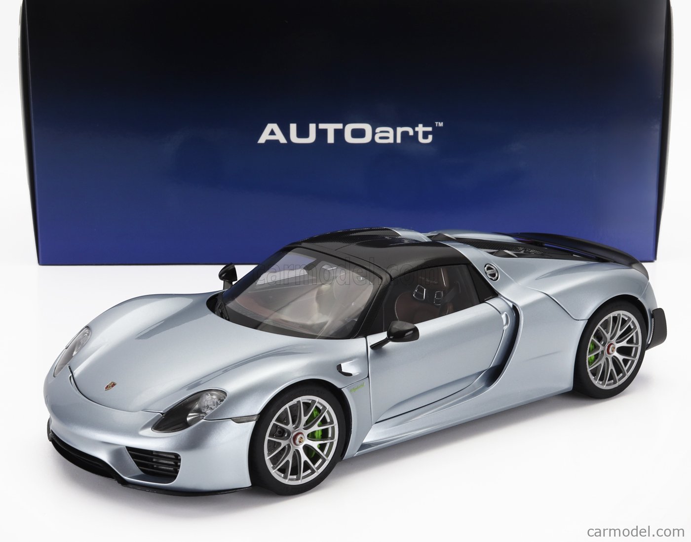 ミニカー 1:18 AUTOart signature PORSCHE 908/03 #7 AutoArt Porsche 908/03 - DiecastSociety.com