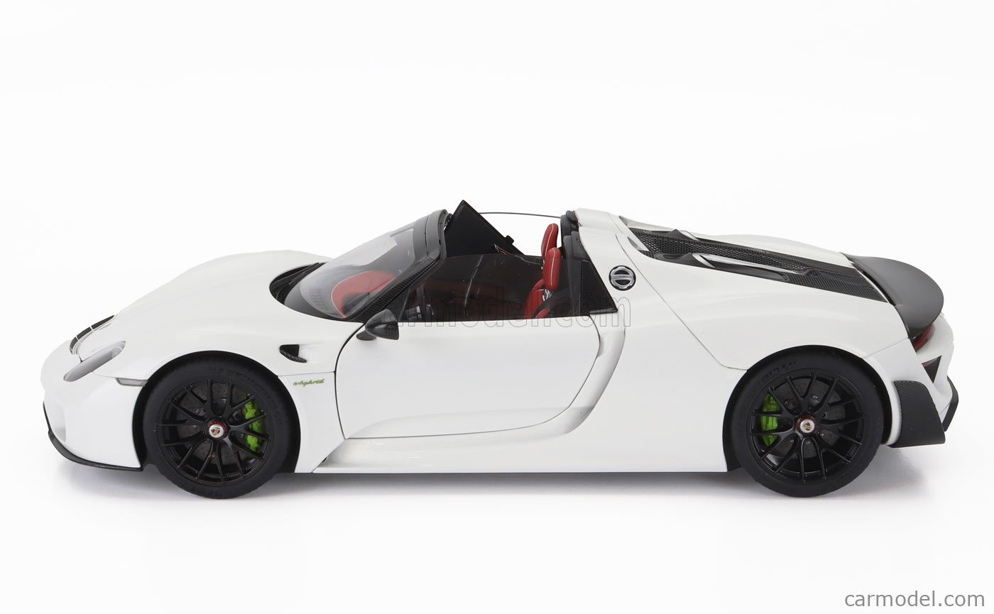 Spark – Porsche 918 Spyder Weissach – 1/18 Modellauto – 2013 – Schwarz/rot – Sammlerstück Spark – Porsche 918 Spyder Weissach – 1/18 Modellauto – 2013 – Schwarz/rot – Sammlerstück