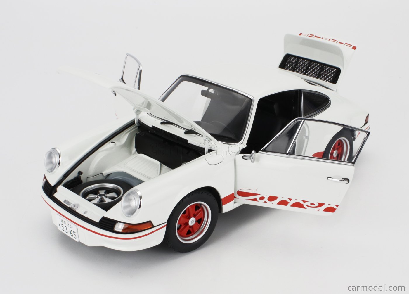 AUTOart 1:18 スケール PORSCHE 911 3.0 TURBO 1/18 AUTOart PORSCHE 911 TURBO (996) - SILVER Diecast Car