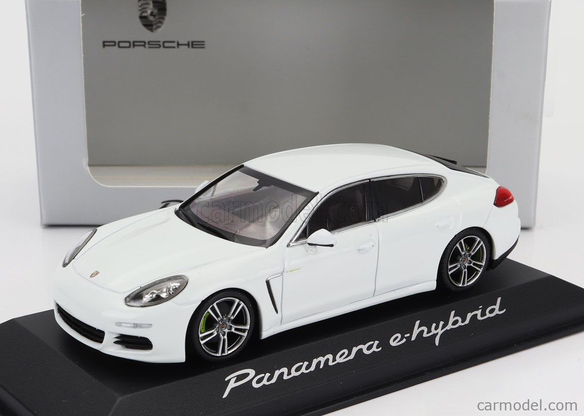 Minichamps Porsche Panamera 4S Diesel Sport Tu 1:43 410066111