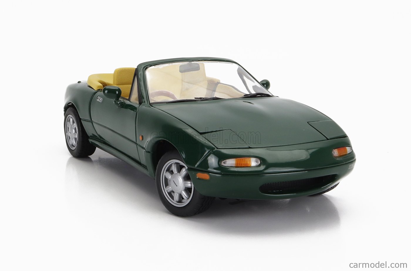 Barbie Mazda MX-5 Miata Cabriolet – Voiture Motorisée Pour Poupées (occasion)
