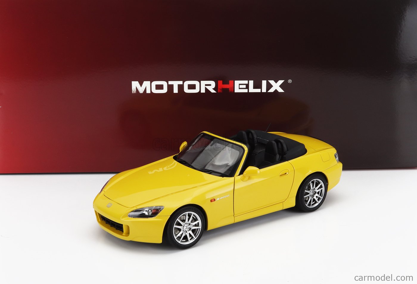 MOTORHELIX M85103 Scale 1/18 | HONDA S2000 (AP2) SPIDER WITH