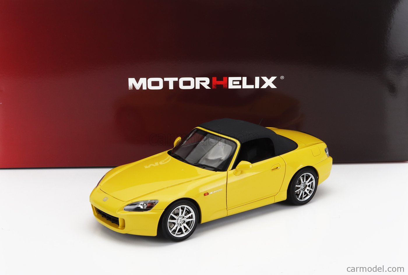 MOTORHELIX M85103 Scale 1/18 | HONDA S2000 (AP2) SPIDER WITH