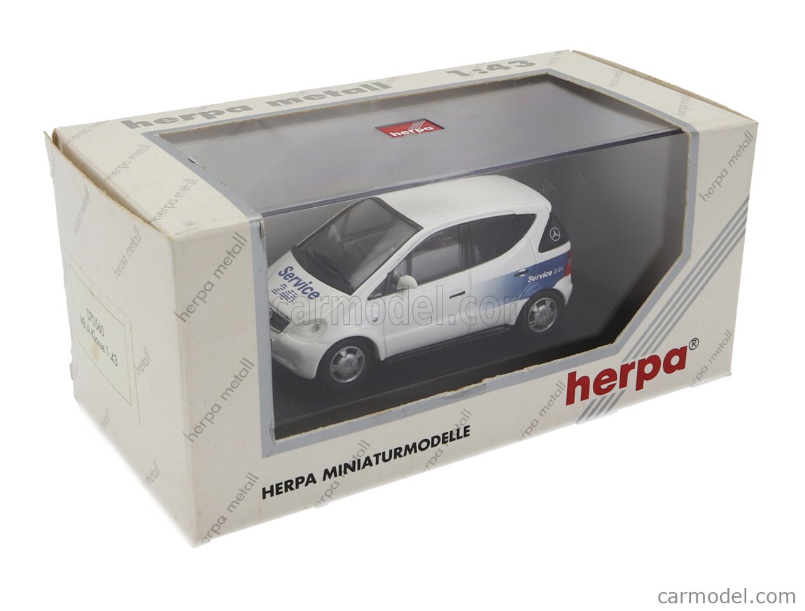 Herpa / Whitebox 1/43 Mercedes-Benz E220 W210 Notarzt - 1995 - Cream/Rouge