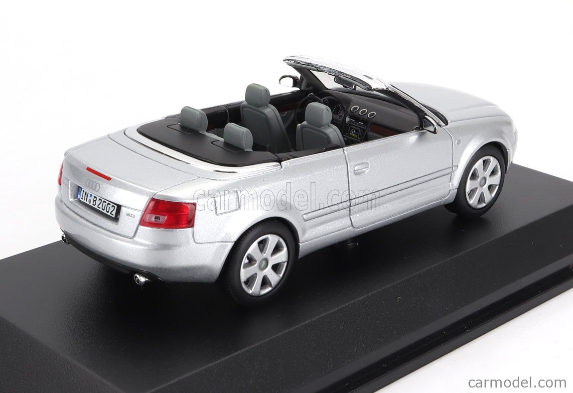 Miniature Norev voiture Audi A4 Cabriolet B6 bleue au 1/43 - Excellent état - Jeux & Jouets