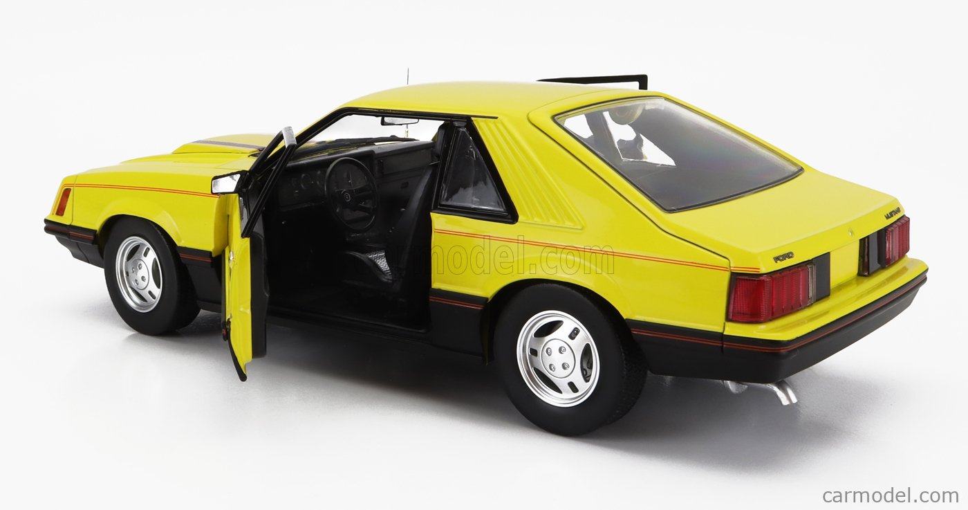 GREENLIGHT 1/18 – Ford Mustang Cobra Coupé 1979 Jaune – Voiture Miniature Métal
