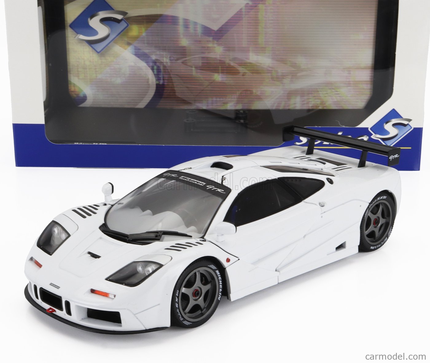 McLaren F1 ホワイト 1/18 スケール McLaren F1 ホワイト 1/18 スケール