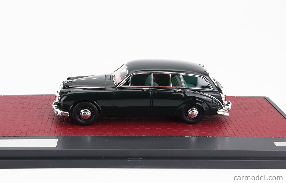 Matrix 1/43 Jaguar MkII Country Estate 1963 – Verte – Résine – Édition Limitée MX41001-112