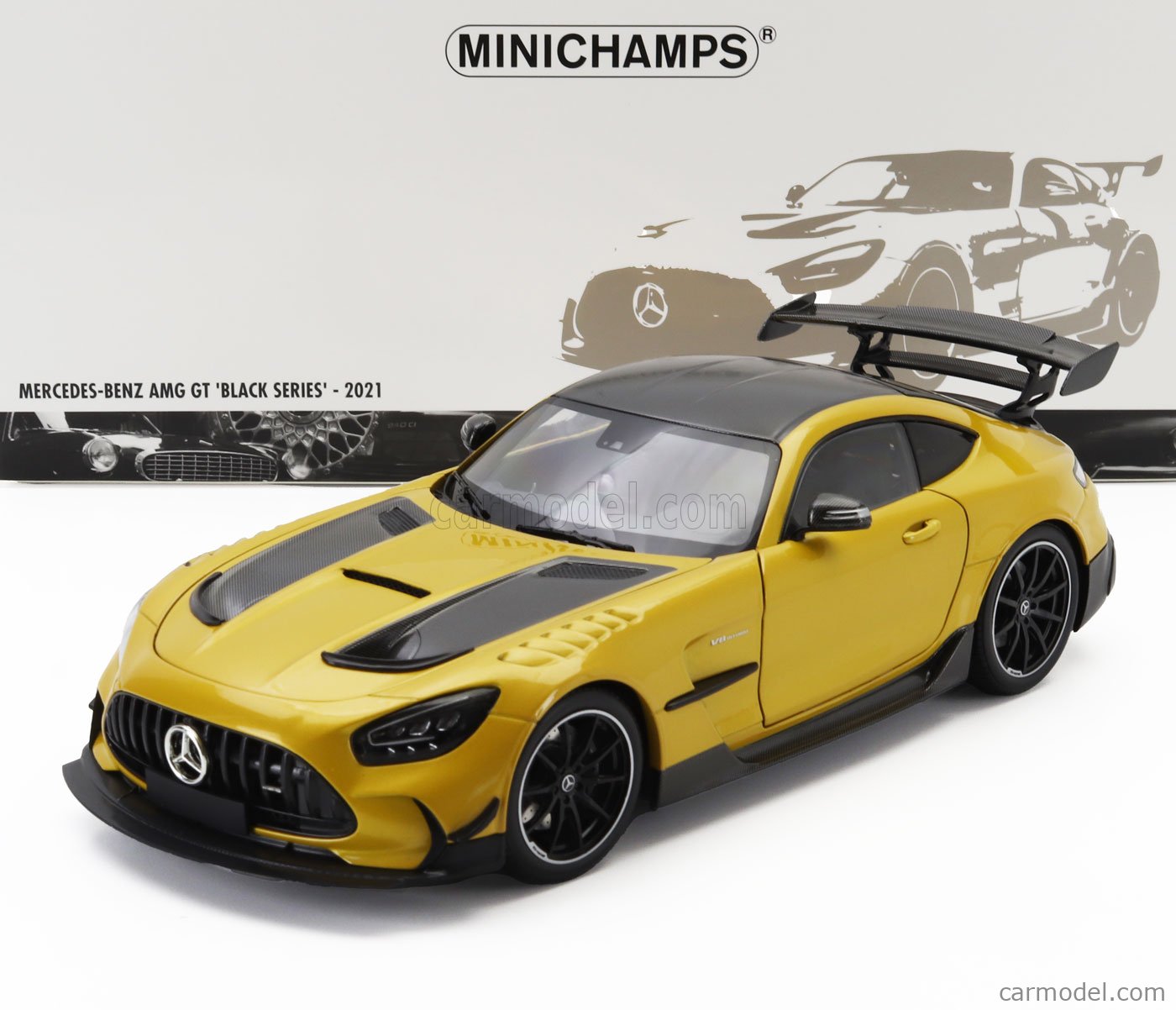 Diecast model cars Mercedes AMG GT 1/18 Minichamps Black Series matt-grün 2021 1:18