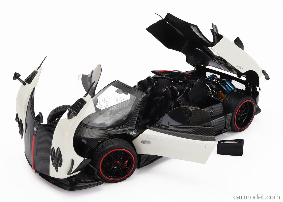 ALMOST-REAL ALM850611001 Scale 1/18 | PAGANI ZONDA 5 CINQUE 