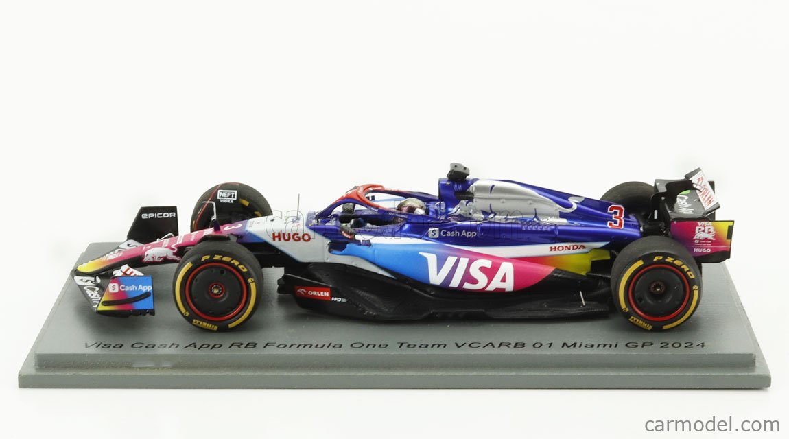 SPARK-MODEL S9535 Scale 1/43 | RACING BULLS F1 VCARB-01 TEAM